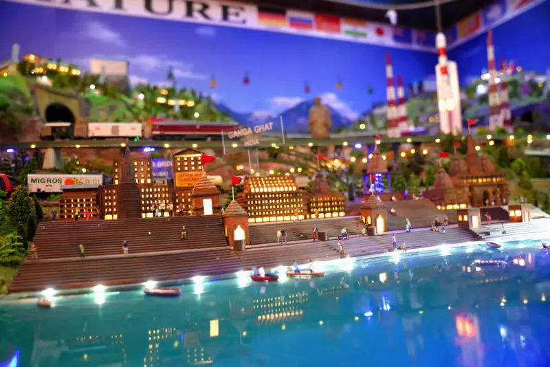 Tourism Model