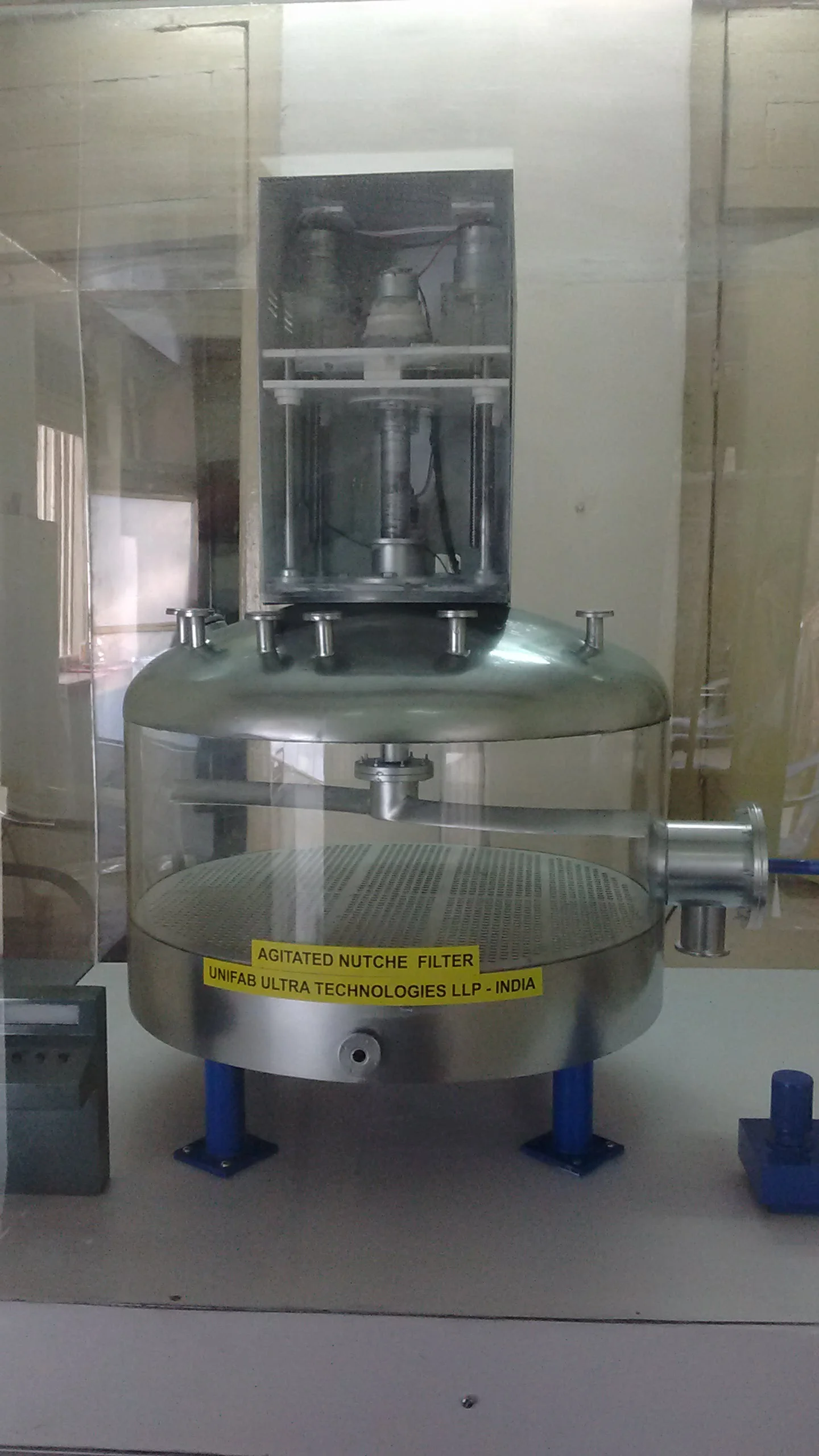 Agitated Nutche Model